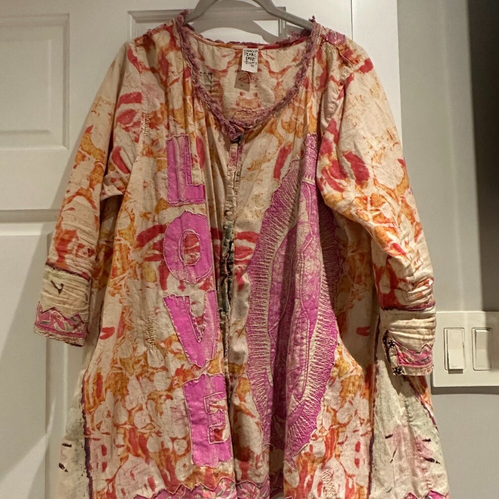 snap button roundneck top